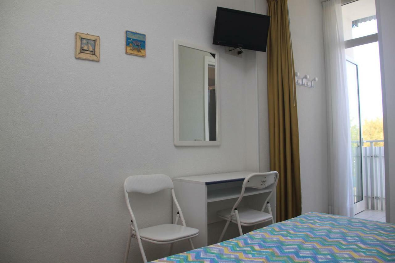 Albergo Elena Garni 卡奥莱 外观 照片