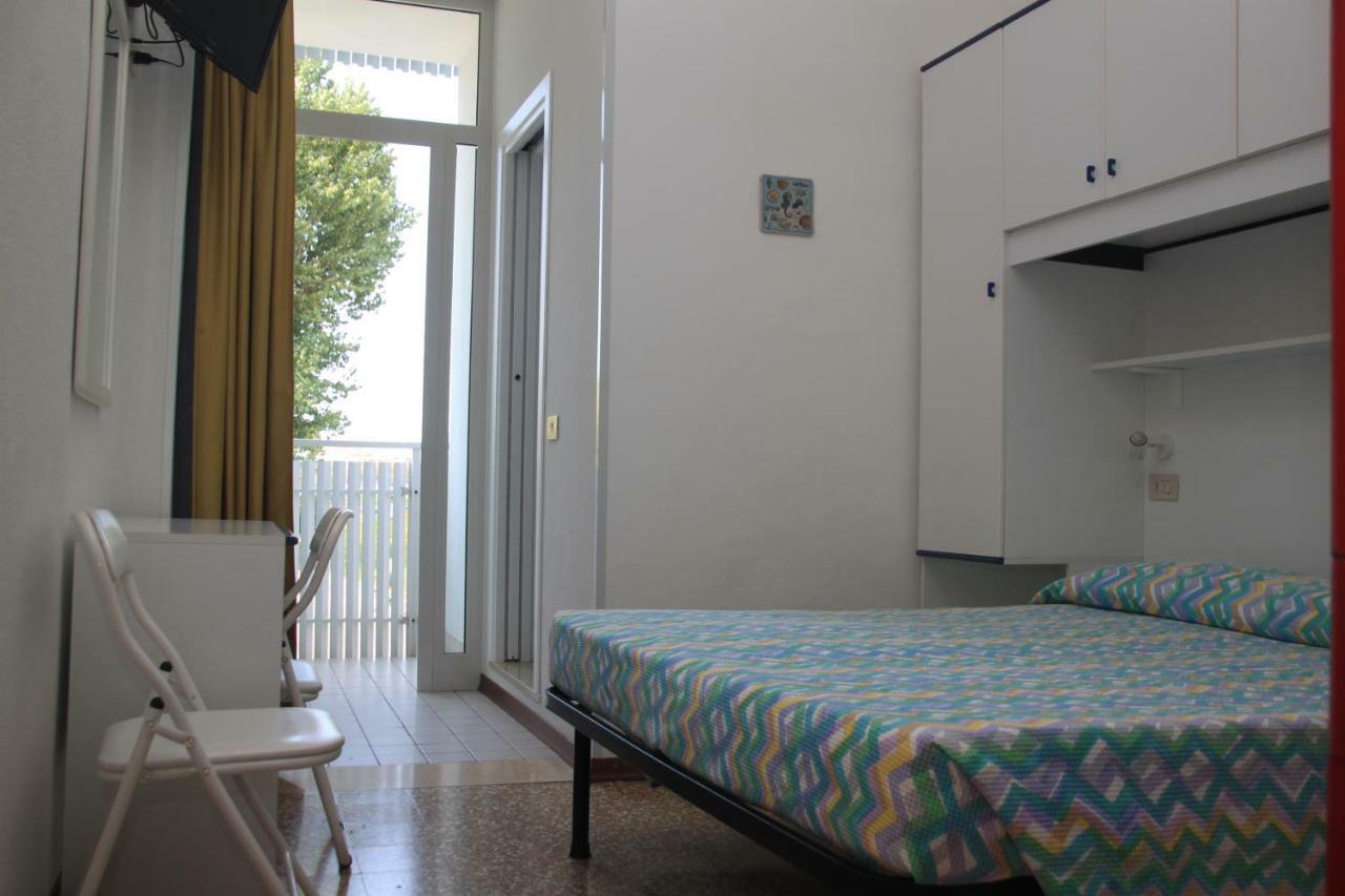 Albergo Elena Garni 卡奥莱 外观 照片
